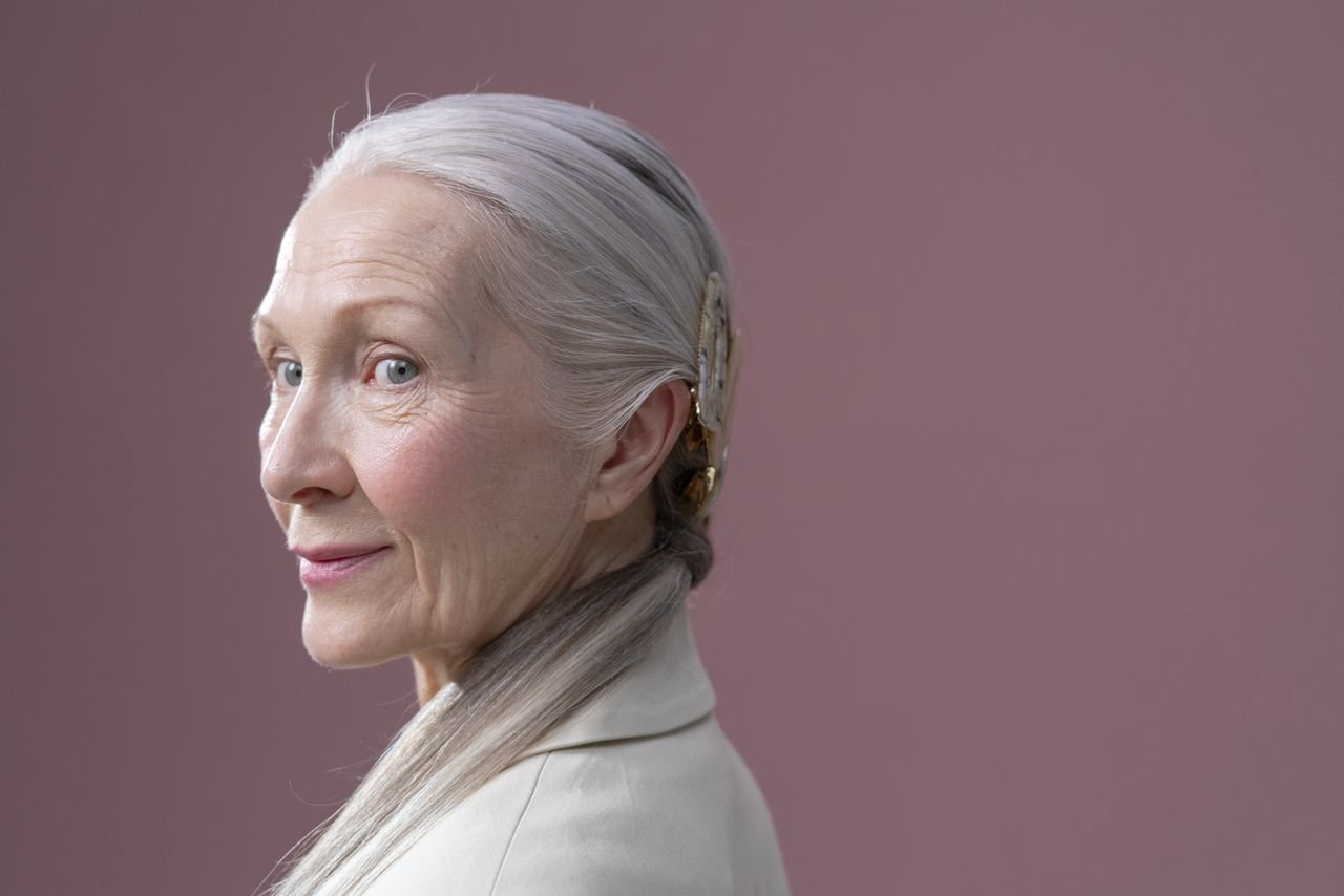 30 Hairstyles That Make Your Jawline Look More Defined
